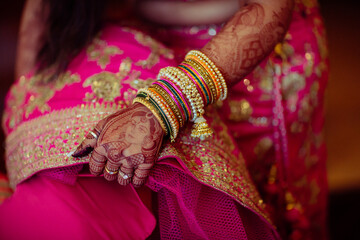 henna tattoo on hands