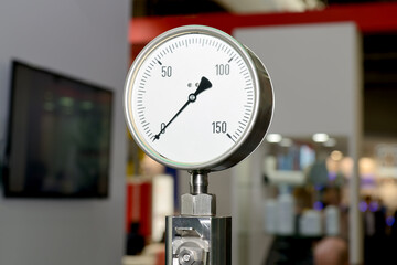 Hydraulic pressure gauge, manometer - instrument for measuring the pressure of fluid on a hydraulic...