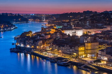 Obraz premium city view of porto old town, portugal