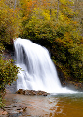 Fototapeta na wymiar North Carolina Waterfall