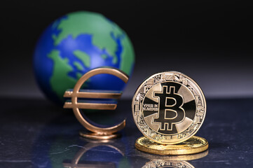 argent virtuelle internet bitcoin cryptomonnaie monnaie euro