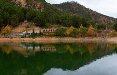 Obraz premium Sunnet Lake is the district of Goynuk, Bolu in Turkey.