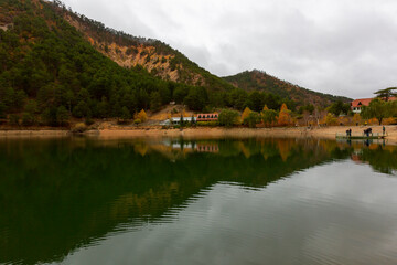 Obraz premium Sunnet Lake is the district of Goynuk, Bolu in Turkey.