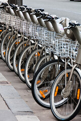 Voller Fahrradständer 