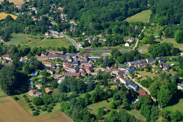 Fototapeta na wymiar Villers en Arthies, France - july 7 2017 : aerial picture of the village