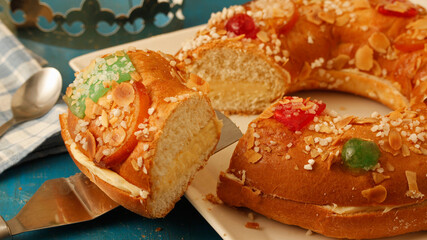 Rosc&oacute;n de Reyes with custard. Typical hispanic pastry.
