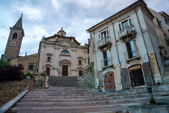 Popoli, Abruzzo, Italy: the city at evening