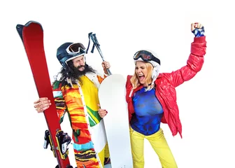 Zelfklevend Fotobehang Ski sport concept. Funny young couple on white background. © konradbak
