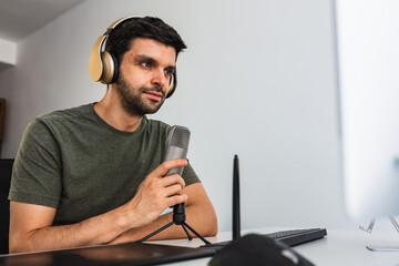Designer with microphone having video call