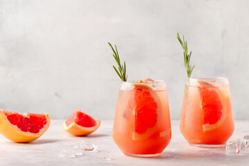 Cold lemonade/cocktail of fresh grapefruit juice.