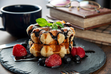 イチゴのベルギーワッフル