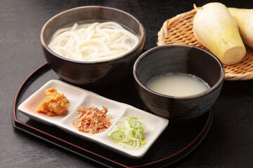 おしぼりうどん