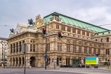 Fototapeta na wymiar Vienna State Opera, Austria