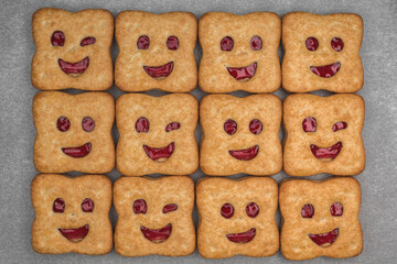 biscuit smile shaped 