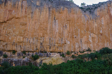 Route of Los Calderones-Hoces del Turia. Chulilla Valencia