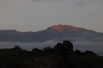 El Medano Teneriffa, Blick auf den Teide bei Sonnenaufgang