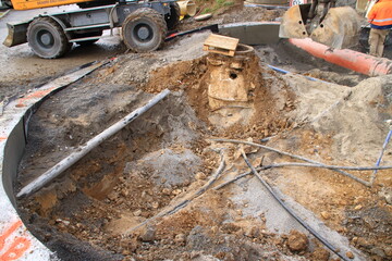 Versorgungsleitung in einer Baugrube