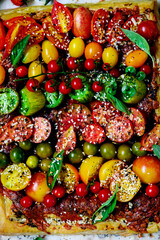 Cheese tomato and pesto  tart.style rustic.