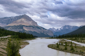 Naklejka na ściany i meble Stunning view of peaks and glaciers at Jasper Provincial Park