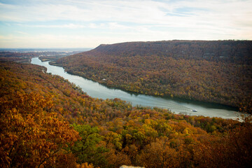 Fall colors in along the Tennessee River.