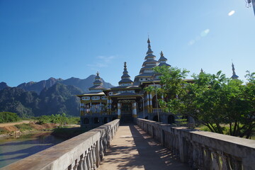 ミャンマー　パアンのチャウカラッパゴダ