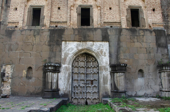 Ruins of the Holkar Wada or fort, the birthplace of King Yashwant Rao Holkar, located at Wafgaon, near Pune, Maharashtra, India