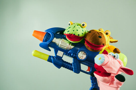おもちゃ かわいい 水鉄砲 の画像 125 件の Stock 写真 ベクターおよびビデオ Adobe Stock