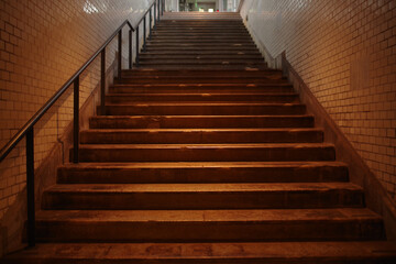 Fototapeta na wymiar 万世橋（まんせいばし）駅階段