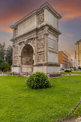 Obraz premium Arch of Trajan, ancient Roman triumphal arch, Benevento, Campania, Italy