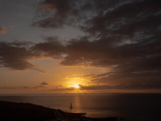 Fototapeta na wymiar Coucher de soleil à La Réunion