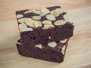 almond brownie-3