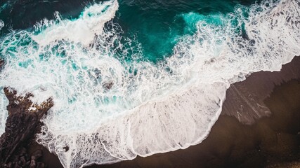 Obraz na płótnie Canvas Vue de drone d'une plage de La Réunion