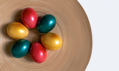 easter egg red green gold top view eggs coloured painted nobody