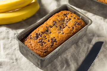 Homemade Chocolate Chip Banana Bread