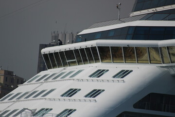 Naklejka premium big transport ship 