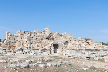 Fototapeta na wymiar The ruins of an old ancient Roman city in Turkey.