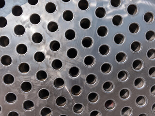 Shell and tube condenser
