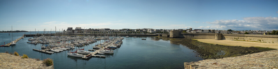 Fototapeta na wymiar Landscape on the city of Concarneau in Finistere in Brittany