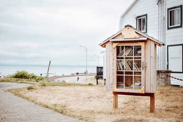 Public bookcase in Quebec province