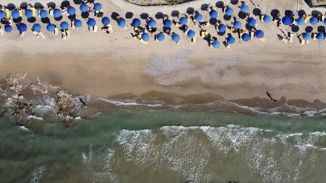mare spiaggia drone foto aerea 