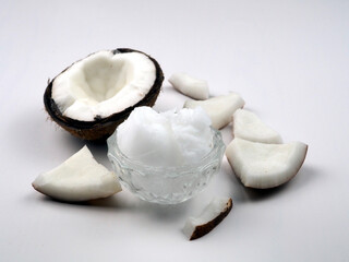 Coconut oil and coconut pieces