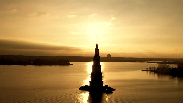 Footage of bell tower in Kalyazin. 