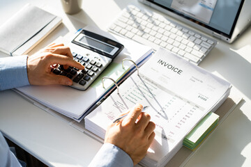 Public Tax Accountant Using Calculator