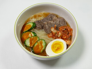 自家製の冷麺