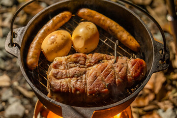 手作りベーコン　Bake homemade bacon outdoors 
