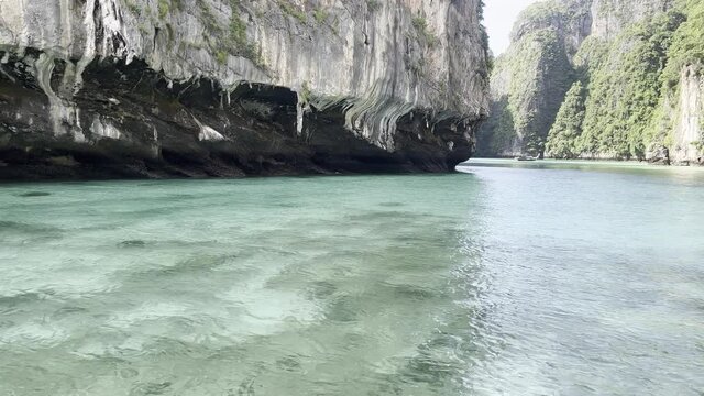 ピピ島 ピレ湾 タイ 東南アジア