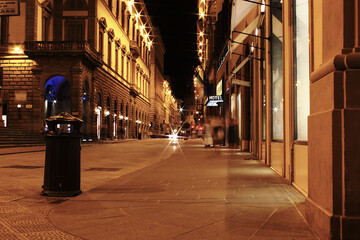 Fototapeta na wymiar Una tranquilla serata a Firenze.