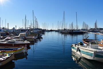 Fototapeta na wymiar French Riviera Harbor (4)