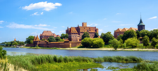 Fototapeta na wymiar The Castle of the Teutonic Order in Malbork, Poland