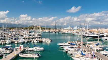 Fototapeta na wymiar View of the sea port in Antibes, France